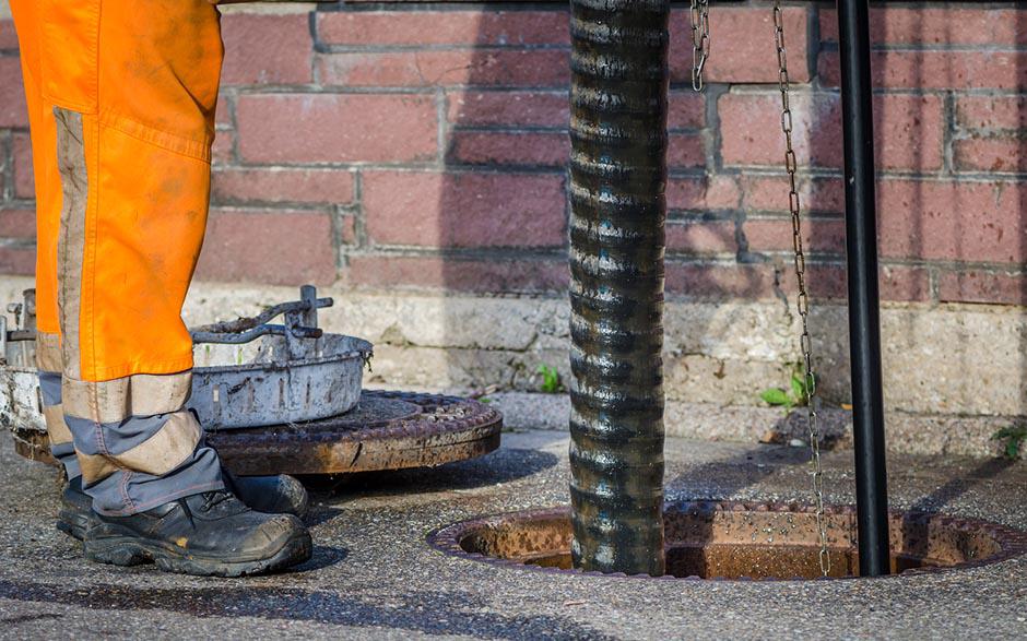 tarif plombier débouchage canalisation Méréville
